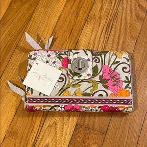 NWT Vera Bradley Multicolor Floral Wallet